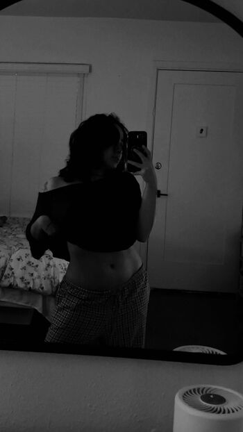 Ariibacardi leaked private photo uncensored HD quality