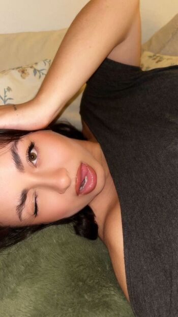 Ariibacardi leaked private photo uncensored HD quality