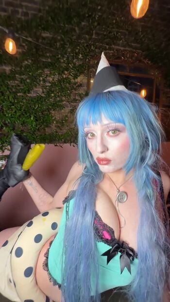 Ashnikko leaked private photo uncensored HD quality