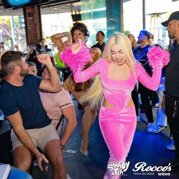Ava max  page leaked private photo uncensored HD quality