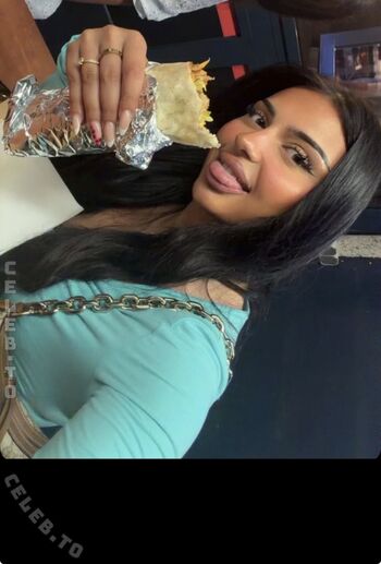 Avendaaxs leaked private photo uncensored HD quality
