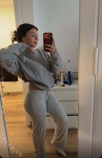 Avendaaxs leaked private photo uncensored HD quality