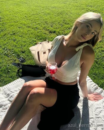 Azul hermosa leaked private photo uncensored HD quality