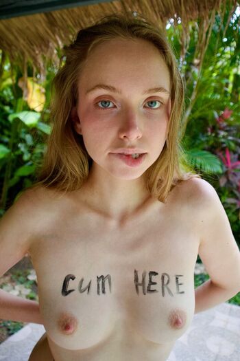 Baby riley  page leaked private photo uncensored HD quality