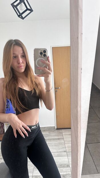 Babyfacebunnyy page leaked private photo uncensored HD quality