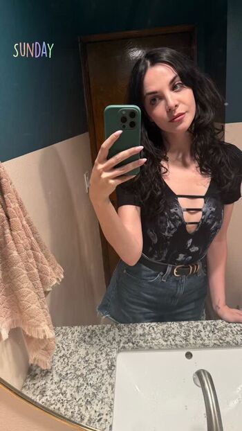 Bailey meyers leaked private photo uncensored HD quality