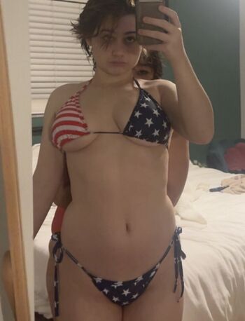 Beanswithbombs leaked private photo uncensored HD quality