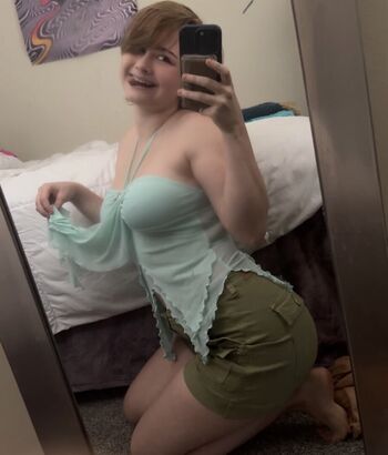 Beanswithbombs leaked private photo uncensored HD quality