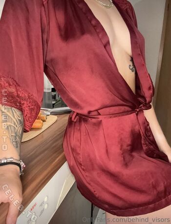Behind visors leaked private photo uncensored HD quality