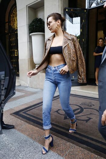 Bella hadid  page leaked private photo uncensored HD quality