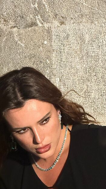 Bella thorne  page leaked private photo uncensored HD quality