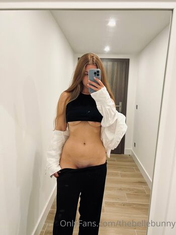 Bellabluebunny leaked private photo uncensored HD quality