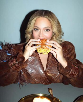 Beyonce page leaked private photo uncensored HD quality