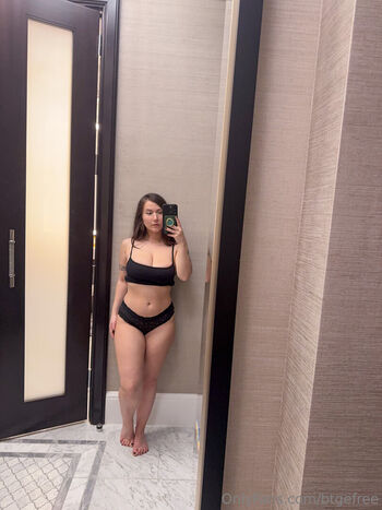 Bigtittygothegg  page leaked private photo uncensored HD quality