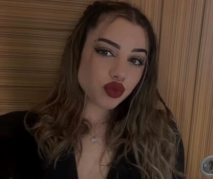 Bilin akgurgen leaked private photo uncensored HD quality