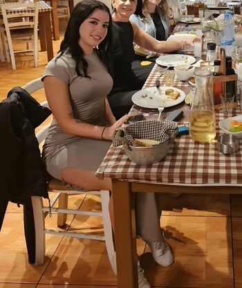 Bilin akgurgen leaked private photo uncensored HD quality