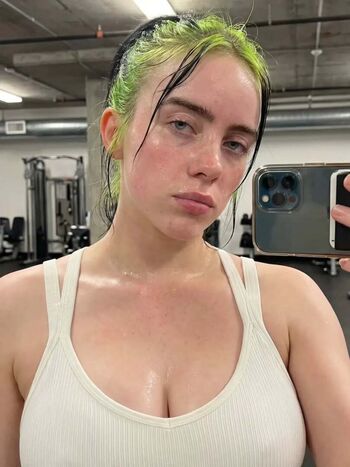 Billie eilish  page leaked private photo uncensored HD quality