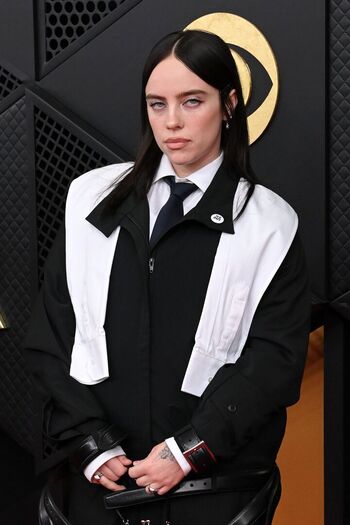 Billie eilish  page leaked private photo uncensored HD quality