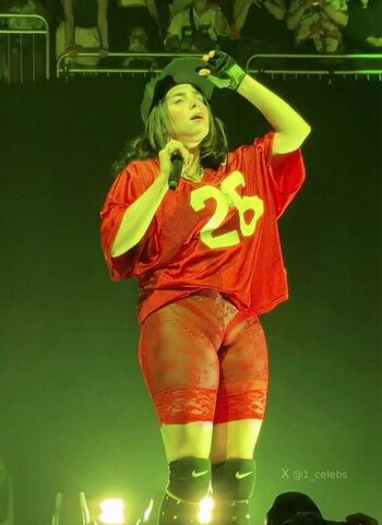 Billie eilish  page leaked private photo uncensored HD quality