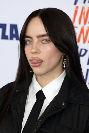 Billie eilish  page leaked private photo uncensored HD quality