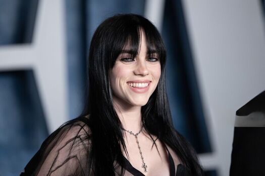 Billie eilish  page leaked private photo uncensored HD quality