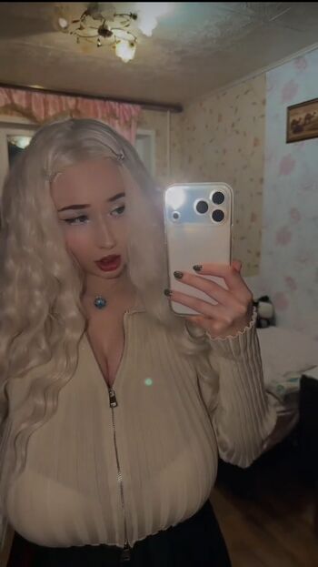 Blondieup leaked private photo uncensored HD quality