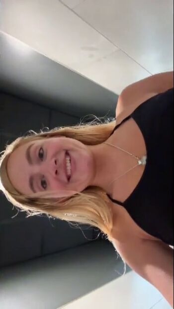 Bobbie moore  page leaked private photo uncensored HD quality