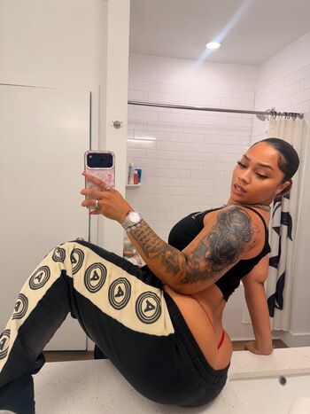 Bobbie moore  page leaked private photo uncensored HD quality