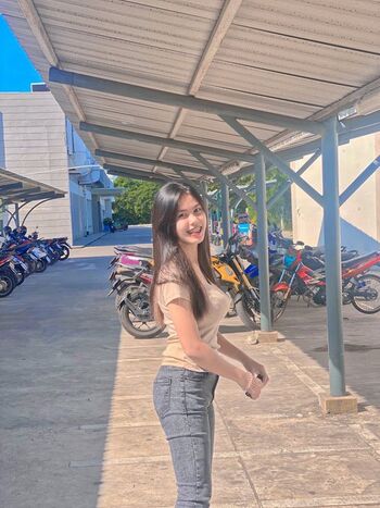 Boonsiri aonkom leaked private photo uncensored HD quality