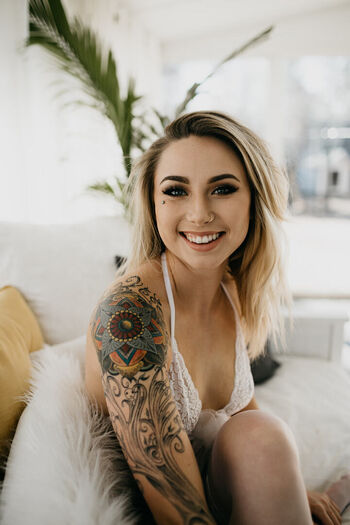 Boudoir page leaked private photo uncensored HD quality