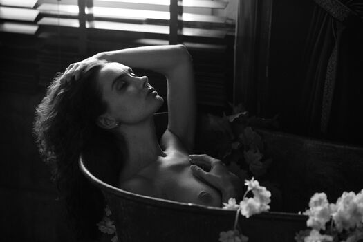 Boudoir page leaked private photo uncensored HD quality