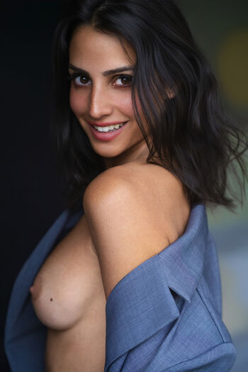 Boudoir page leaked private photo uncensored HD quality