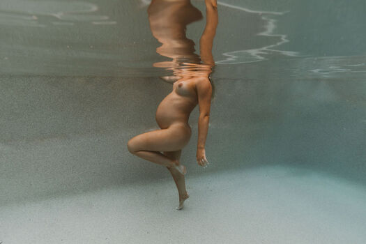 Boudoir leaked private photo uncensored HD quality