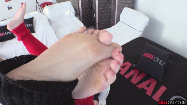 Bratty maddie x leaked private photo uncensored HD quality