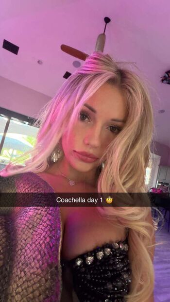 Breckie hill  page leaked private photo uncensored HD quality