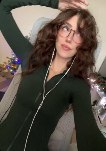 Breebunn  page leaked private photo uncensored HD quality