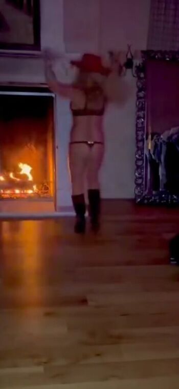 Britney spears  page leaked private photo uncensored HD quality