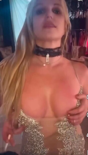 Britney spears  page leaked private photo uncensored HD quality