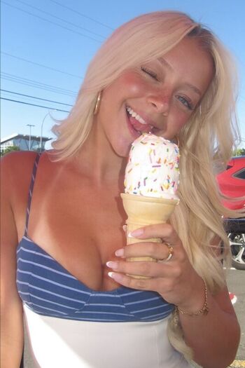 Brooke vandenbergg leaked private photo uncensored HD quality