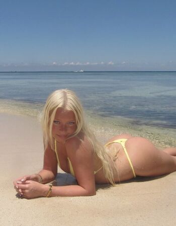Brooke vandenbergg leaked private photo uncensored HD quality