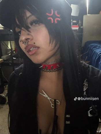 Bunniisen leaked private photo uncensored HD quality