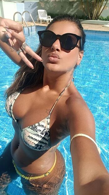 Caiala tavares leaked private photo uncensored HD quality