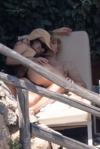 Camila morrone leaked private photo uncensored HD quality