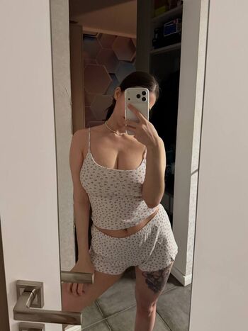 Camilla  page leaked private photo uncensored HD quality