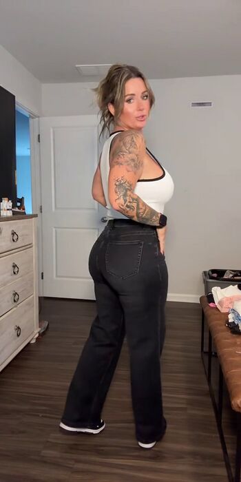 Candice leaked private photo uncensored HD quality