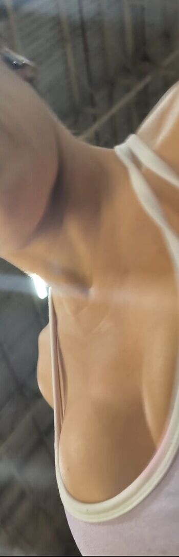 Candid boobs leaked private photo uncensored HD quality