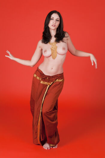 Carlotta champagne  page leaked private photo uncensored HD quality