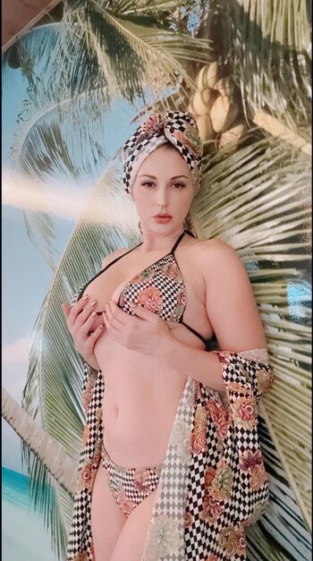 Carlotta champagne leaked private photo uncensored HD quality