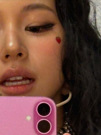 Chaeyoung page leaked private photo uncensored HD quality