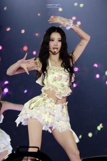Chaeyoung page leaked private photo uncensored HD quality